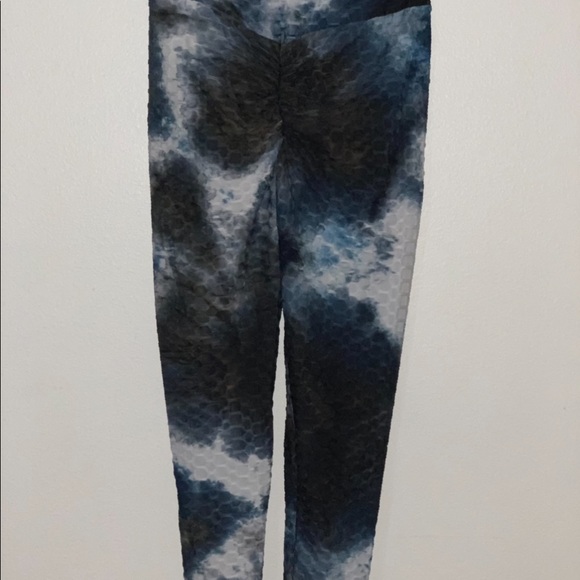 NWT Anti Cellulite Tie Dye Leggings - Picture 3 of 12